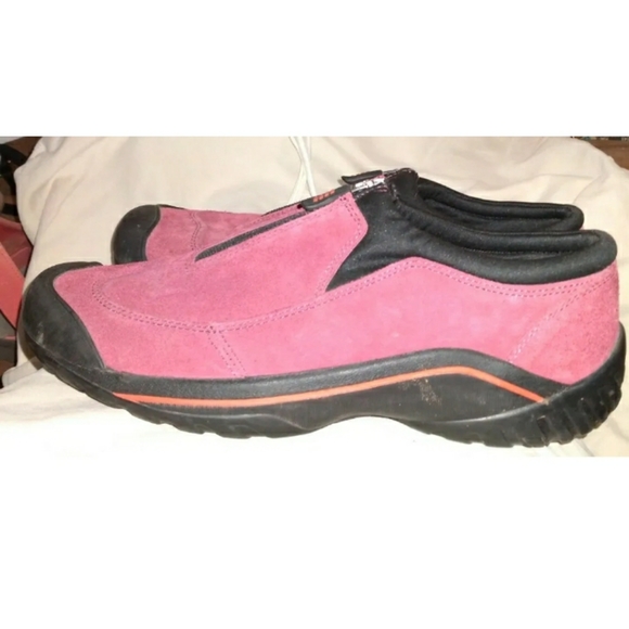Lands End 322424 Pink Suede All Weather Zip Casual Slip On Loafers Women's 9B - Picture 2 of 6